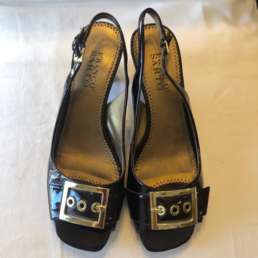 Dark Brown patent leather Franco Sarto kitten heels.   Women’s size 7.5
